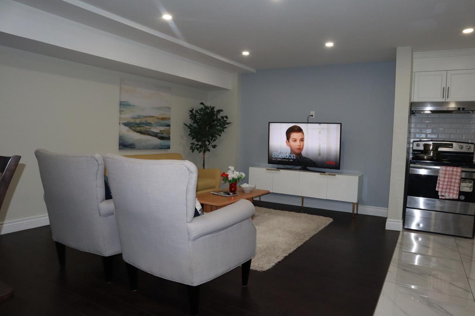 Stunning Furnished 2Bedroom/2Washroom Apartment 브램턴 외부 사진