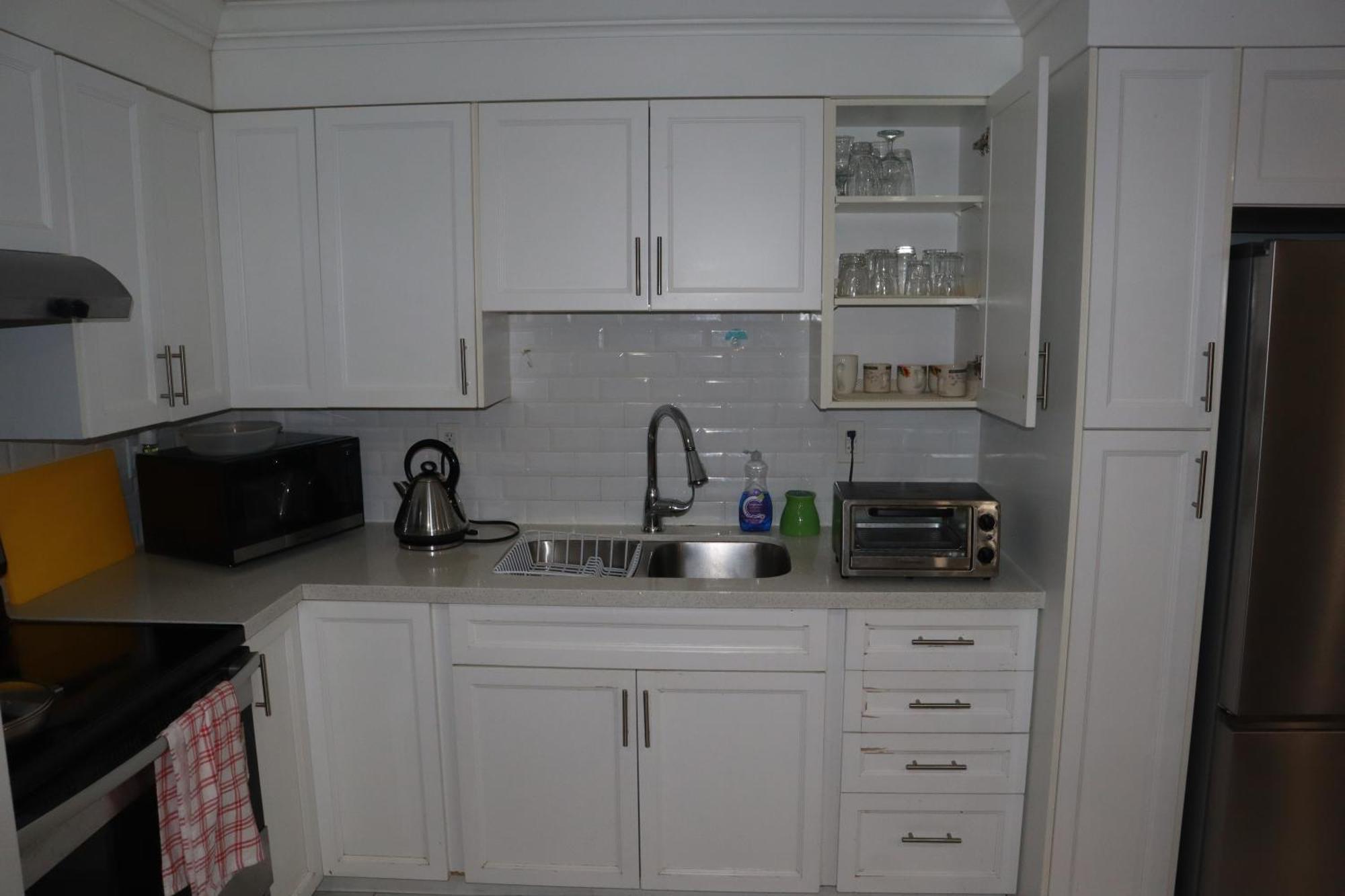 Stunning Furnished 2Bedroom/2Washroom Apartment 브램턴 외부 사진